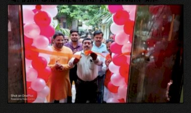 महिला बचत गटाच्या उत्पादित खाद्यपदार्थ विक्री स्टॉलचे उद्घाटन