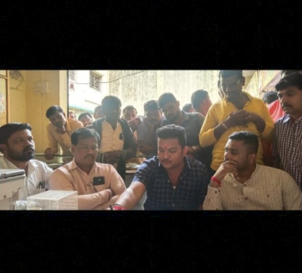 वेळापूर पालखी मार्गावरील सर्व्हिस रस्ता करुन देण्याचे महामार्ग प्रकल्प संचालक - केशव घोडके यांचे एस. एम .अवताडे कंन्स्ट्रक्शन कंपनीला आदेश.