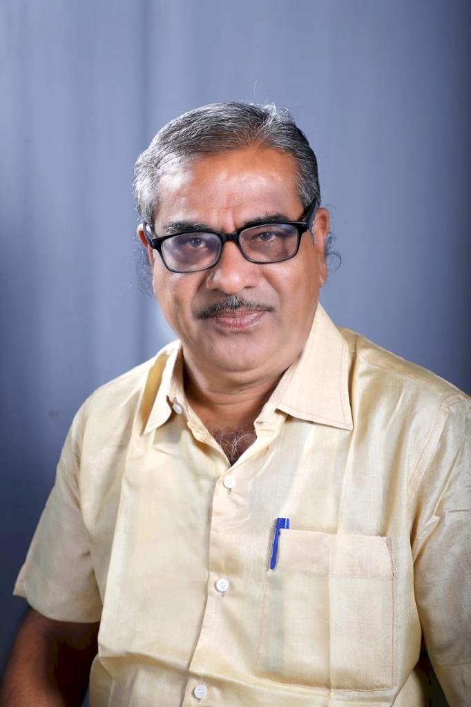 प्राचार्य शिवाजीराव बागल यांना राज्यस्तरीय उत्कृष्ट साहित्य पुरस्कार.