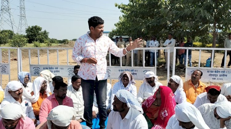 करकंब येथील  विठ्ठलरावजी शिंदे कारखान्यावर आंदोलक आणि पोलिसांची झटापट!