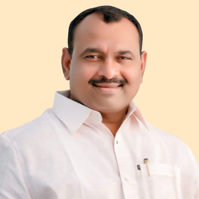 आमदार आवताडेसाहेब, मतदारसंघातील प्रश्नांबाबत अधिवेशन संपल्यावर बोलणार का..? - स्वाभिमानी युवाआघाडीचे राज्य प्रवक्ते रणजित बागल यांचा ,आमदार आवताडेंना खडा सवाल..