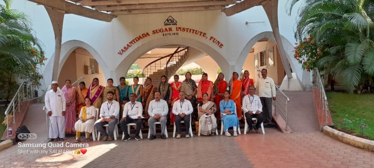 वसंतराव काळे सहकारी साखर कारखान्याच्या ऊस उत्पादक महिला ज्ञानलक्ष्मी प्रशिक्षण शिबीरातील मार्गदर्शनामुळे आधुनिक पध्दतीने करणार ऊस शेती..