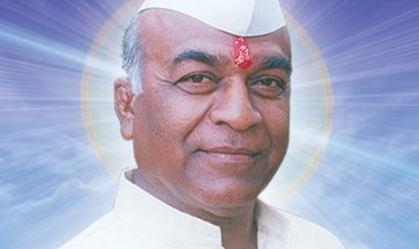 स्व.वसंतराव (दादा) काळे यांच्या ७९ व्या जयंतीनिमित्त. सहकार शिरोमणी कारखाना कार्यस्थळावर मोफत सर्वरोगनिदान व औषधोपचार शिबिर संपन्न.