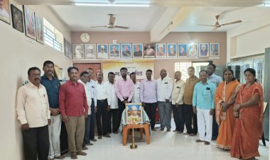 यशवंतराव चव्हाण यांनी सुसंस्कृत राजकारणाचा पाया घातला - दत्ता सरगर