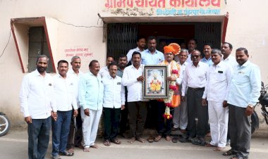 डॉ. अरुण जाधव यांची शिवाजी विद्यापीठाच्या ॲकॅडमीक कौन्सिलवर नियुक्ती बद्दल सिद्धेवाडी जंगी सत्कार..