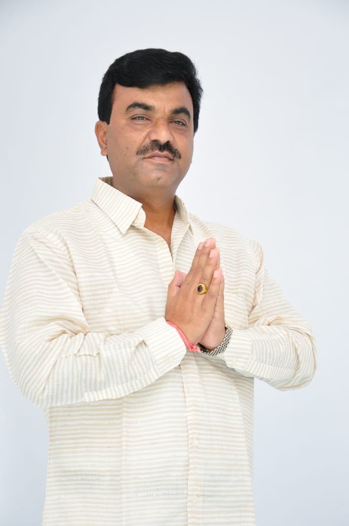निशिगंधा सहकारी बँकेच्या चेअरमन पदी तिसऱ्यांदा कल्याणराव काळे, व्हाईसचेअरमनपदी राजेंद्र जाधव.