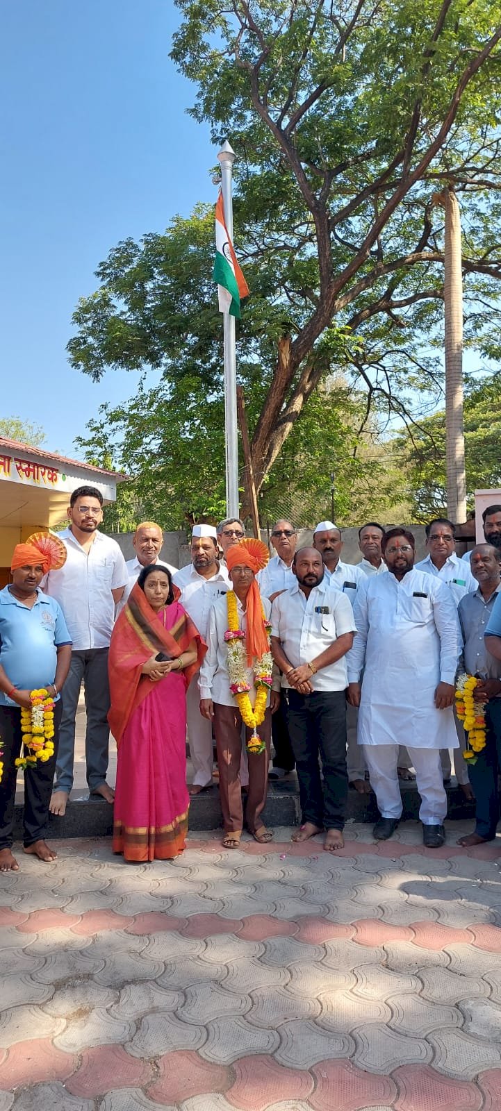 पंढरपूर तालुका व शहर काँग्रेस कमिटीच्या वतीने कामगार दिन ,१ मे साजरा..