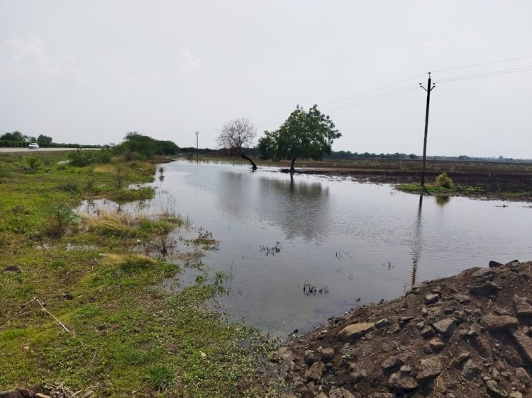 भिमा पाटबंधारे विभागाच्या निष्क्रीयतेमुळे पुन्हा हजारो लिटर पाणी वाया