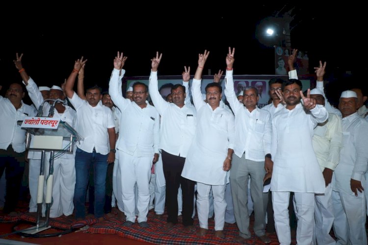 अभिजीत पाटील यांच्याकडे जाहीर प्रवेशाची मालिका सुरूच ; पाटील - पवार - रोंगे एकाच व्यासपीठावर