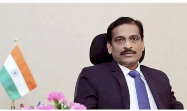 टोमॅटो दरवाढीच्या अनुषंगाने उपाययोजनांचा कृषि आयुक्तांनी घेतला आढावा. उपलब्धतेबाबत अहवाल सादर करण्याचे अधीक्षक कृषि अधिकाऱ्यांना दिले निर्देश.