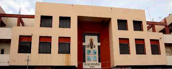 पंढरपूर नगरपालिकेच्या वतीने यात्रेतील भाविकांना स्वच्छता राखण्याचे आवाहन