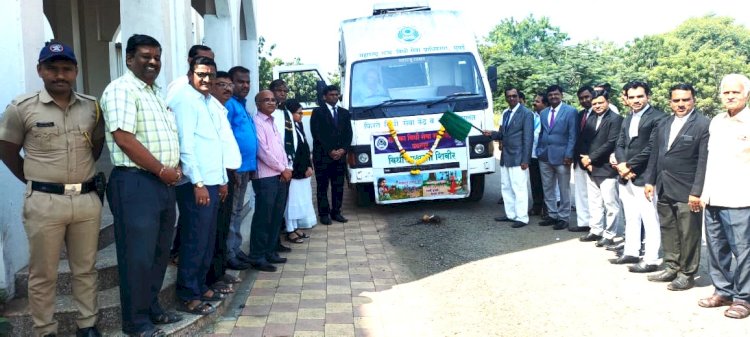 ‘न्याय आपल्या दारी’ :  पंढरपूर तालुक्यात फिरते लोक अदालत  व कायदे विषयक  शिबीर