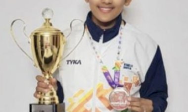 राष्ट्रीय खो-खो स्पर्धेसाठी वाडीकुरोलीच्या वसंतराव काळे प्रशालेची विद्यार्थिनी प्रिती काळे हिची महाराष्ट्र संघात निवड.