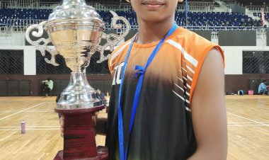 शिवरत्न विद्यालय जुनियर कॉलेजचा विद्यार्थी रोहन भूसनर यास सिल्वर मेडल पदकाने सन्मानित