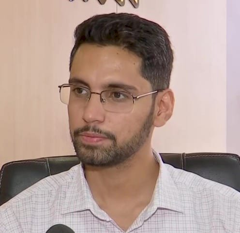 सोलापूरचे जिल्हाधिकारी कुमार आशीर्वाद यांच्या गडचिरोलीतील कामाची राष्ट्रीय स्तरावर दखल.  दिव्यांग पूनर्वसनात गडचिरोली देशात सर्वोत्कृष्ट जिल्हा, राष्ट्रपतींच्या हस्ते ३ डिसेंबरला सन्मान