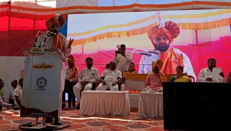 खादी ने आत्मनिर्भर भारत अभियानाला दिली नवी दिशा.... केंद्रीय खादी आणि ग्रामोद्योग, अध्यक्ष मनोज कुमार