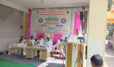 राष्ट्रीय सेवा योजनेच्या स्वयंसेवकांचा गाव प्लास्टिक मुक्त करण्याचा उपक्रम अतिशय स्तुत्य:- वसंतराव देशमुख  सिद्धेवाडी येथे कर्मवीर भाऊराव पाटील महाविद्यालयाचे श्रमसंस्कार शिबिर संपन्न..