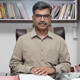 पंढरपूर तालुक्यातील विकास कामे गतीने दर्जेदार,गुणवत्तापूर्ण आणि वेळेत पूर्ण करावीत -  प्रांताधिकारी गजानन गुरव