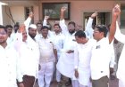 शालेय पोषण आहारात बेदाण्याचा समावेश.  द्राक्ष उत्पादकांना सरकारचा दिलासा.  पंढरपुरात भाजप किसान मोर्चाकडून निर्णयाचे स्वागत  देवेंद्र फडणवीस दूरदृष्टी असणारा नेता : माऊली हळणवर