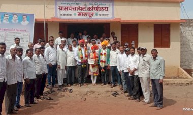 राज्यस्तरीय आदर्श सरपंच पुरस्काराचे मानकरी  विनायक यादव यांचा मारापुरात जंगी सत्कार...  ग्रामस्थांनी केलेला  सन्मान माझ्याआयुष्यभर स्मरणात राहील - सरपंच यादव