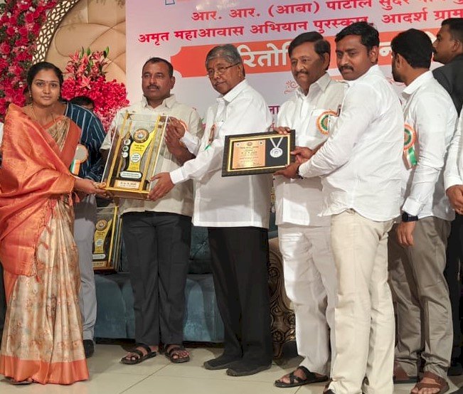 प्रत्येक ग्रामपंचायत स्वयंपूर्ण झाली तर राज्याच्या सर्वांगीण विकासाला चालना,- पालकमंत्री चंद्रकांत पाटील                                                            ‘आर.आर. (आबा) पाटील सुंदर गाव’ वितरण सोहळा संपन्न..