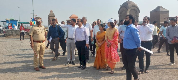 विभागीय आयुक्त चंद्रकांत पुलकुंडवार यांनी केली पंढरपूर विविध विकास कामांची पाहणी