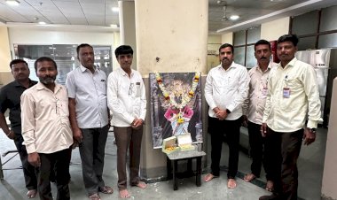 श्री विठ्ठल रूक्मिणी भक्तनिवास येथील उपहारगृह मंदिर समिती मार्फत सुरू,                                                                                        कार्यकारी अधिकारी राजेंद्र शेळके.  भाविकांना मिळणार माफक दरात उत्तम भोजन.