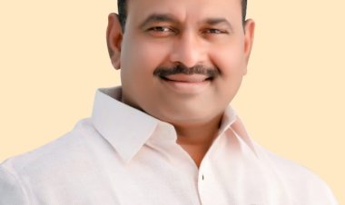 मुख्यमंत्री ग्रामसडक योजनेअंतर्गत रस्ता दुरुस्तीसाठी ५६ कोटींचा निधी मंजूर - आ. समाधान आवताडे   खराब झालेले जुने रस्ते होणार चकाचक,  मतदार संघातील शेतकरी, वाहन चालक - मालक वर्गातून होतेय आ.आवताडे यांचे कौतुक