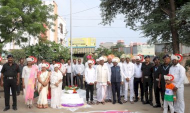 श्री विठ्ठल - रुक्मिणी मंद‍िर समितीच्यावतीने  स्वातंत्र्य दिन मोठ्या उत्साहात साजरा...