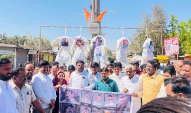 पंढरपुरात माजी मंत्री धनंजय मुंडे, वाल्मीक कराडच्या विरोधात तीव्र निषेध आंदोलन