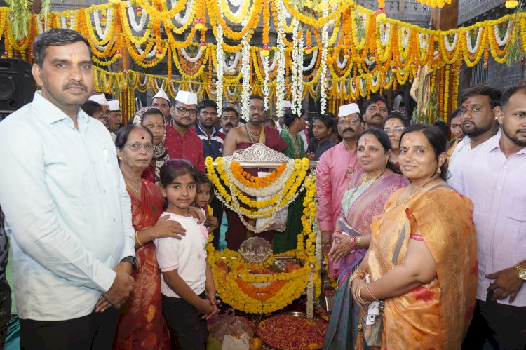 श्री विठ्ठल - रूक्मिणी मंदिरात रामनवमी जन्मोत्सव उत्साहात साजरा,  कार्यकारी अधिकारी  राजेंद्र शेळके.