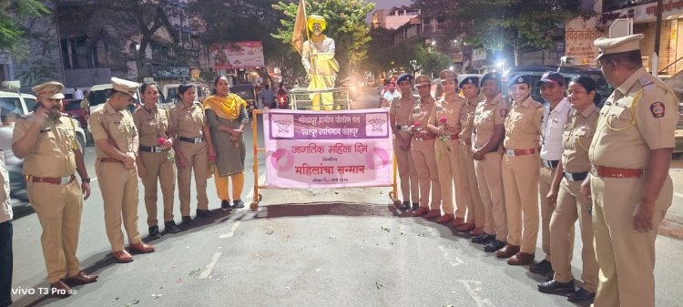पंढरपूर उपविभागीय पोलीस अधिकारी कार्यालयाच्या वतीने   महिला दिन उत्साहात साजरा....   ◼️ शहर व ग्रामीण कार्यालयातील महिला पोलीस भगिनींची प्रमुख उपस्थिती