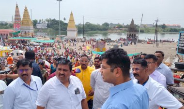 श्री विठ्ठल - रुक्मिणी मंदिर जतन व संवर्धन आराखड्यातील सुरू असलेली कामे 25 जून पर्यंत पूर्ण करावी :-- जिल्हाधिकारी एस कार्तीकेयन                                                                                    ◼️ जिल्हाधिकारी एस कार्तीकेयन यांनी केली विविध ठिकाणची पाहणी,   ◼️ जिल्ह्यात डिझेल पेट्रोल व गॅस पुरवठा सुरळीत