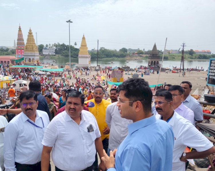 श्री विठ्ठल - रुक्मिणी मंदिर जतन व संवर्धन आराखड्यातील सुरू असलेली कामे 25 जून पर्यंत पूर्ण करावी :-- जिल्हाधिकारी एस कार्तीकेयन                                                                                    ◼️ जिल्हाधिकारी एस कार्तीकेयन यांनी केली विविध ठिकाणची पाहणी,   ◼️ जिल्ह्यात डिझेल पेट्रोल व गॅस पुरवठा सुरळीत